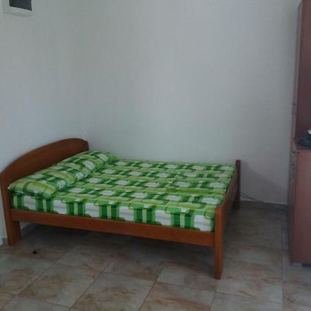 Mona&Mike Apartments ティヴァト エクステリア 写真